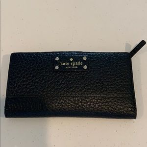 Authentic Kate Spade Bay Street Stacy Wallet